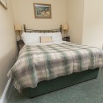 Professional Room 6 - Family En-Suite Room in Hythe